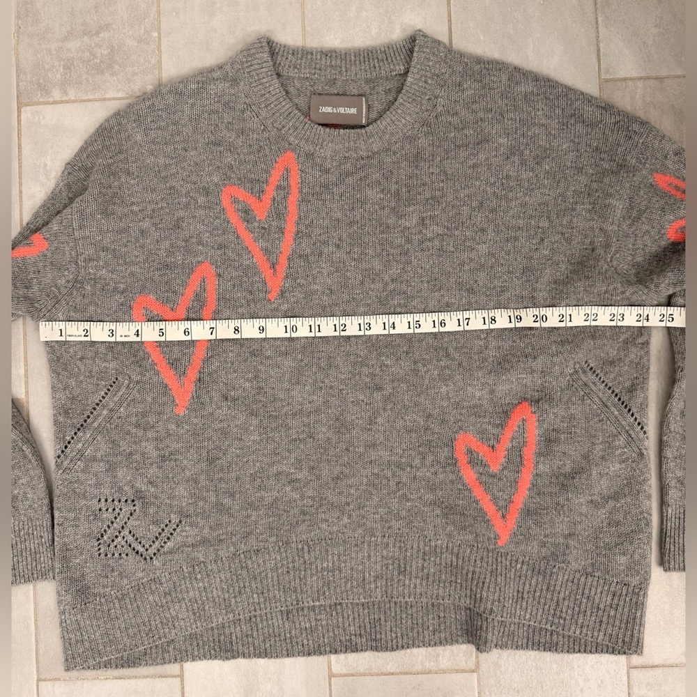 Zadig & Voltaire Markus Pink Hearts Cashmere Long Sleeve Sweater Gray Size Small - Picture 8 of 9